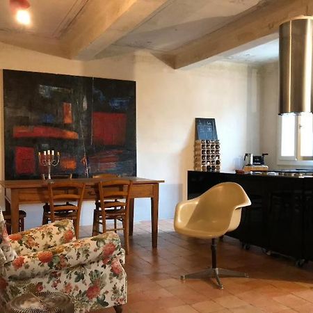 Casa Luminosa Con Giardino In Centro Storico Reggio Emilia Exterior foto